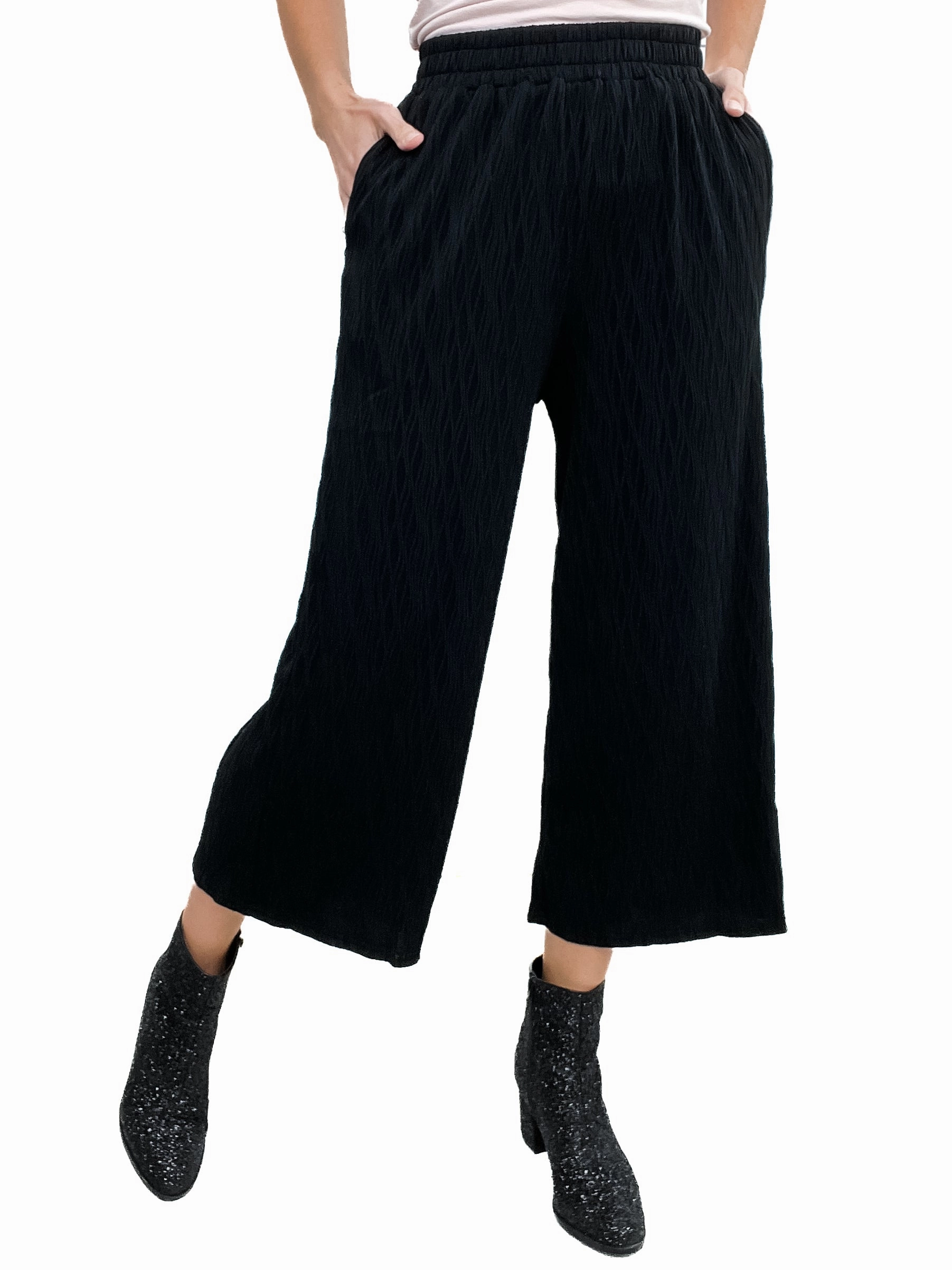 Capri Wide Leg Pants