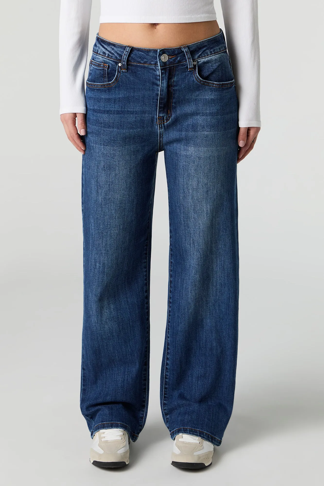 Dark Wash Straight Leg Jean