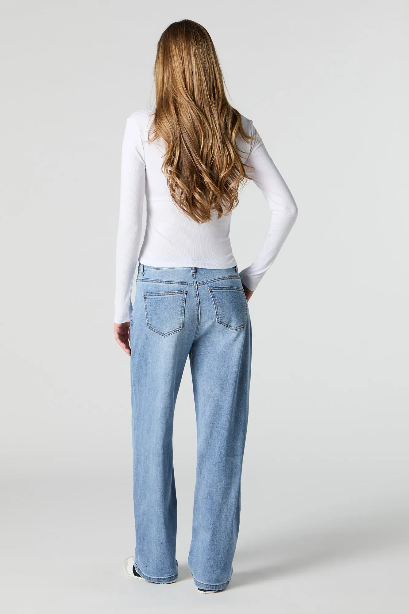 Dark Wash Straight Leg Jean