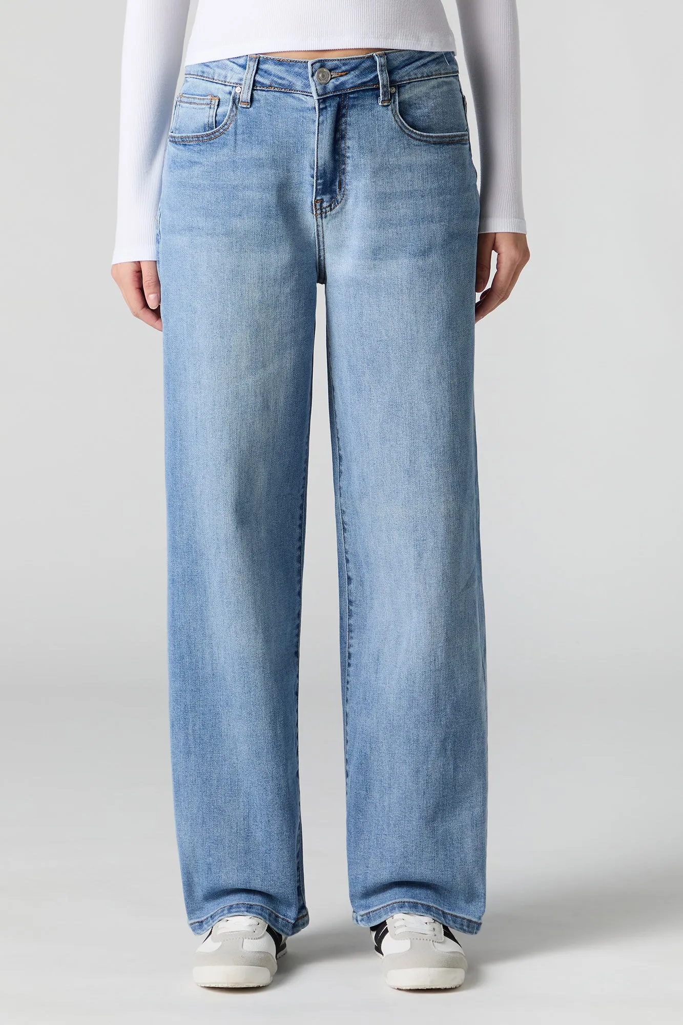 Dark Wash Straight Leg Jean