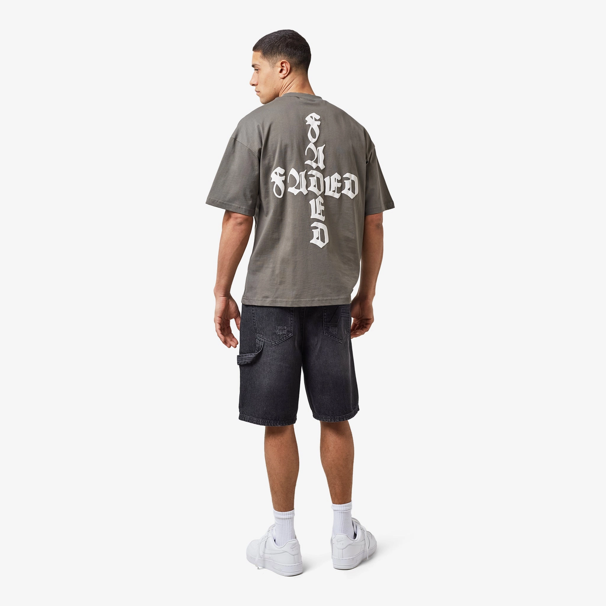 Gothic 2.0 T-Shirt | Olive Smoke