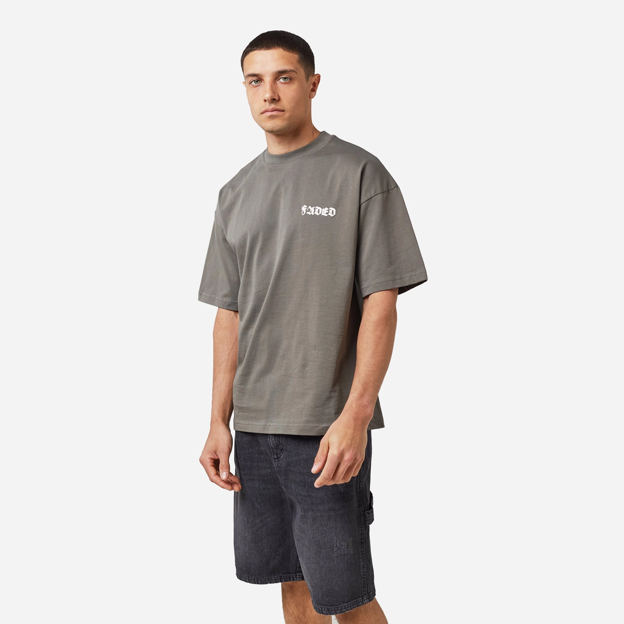 Gothic 2.0 T-Shirt | Olive Smoke