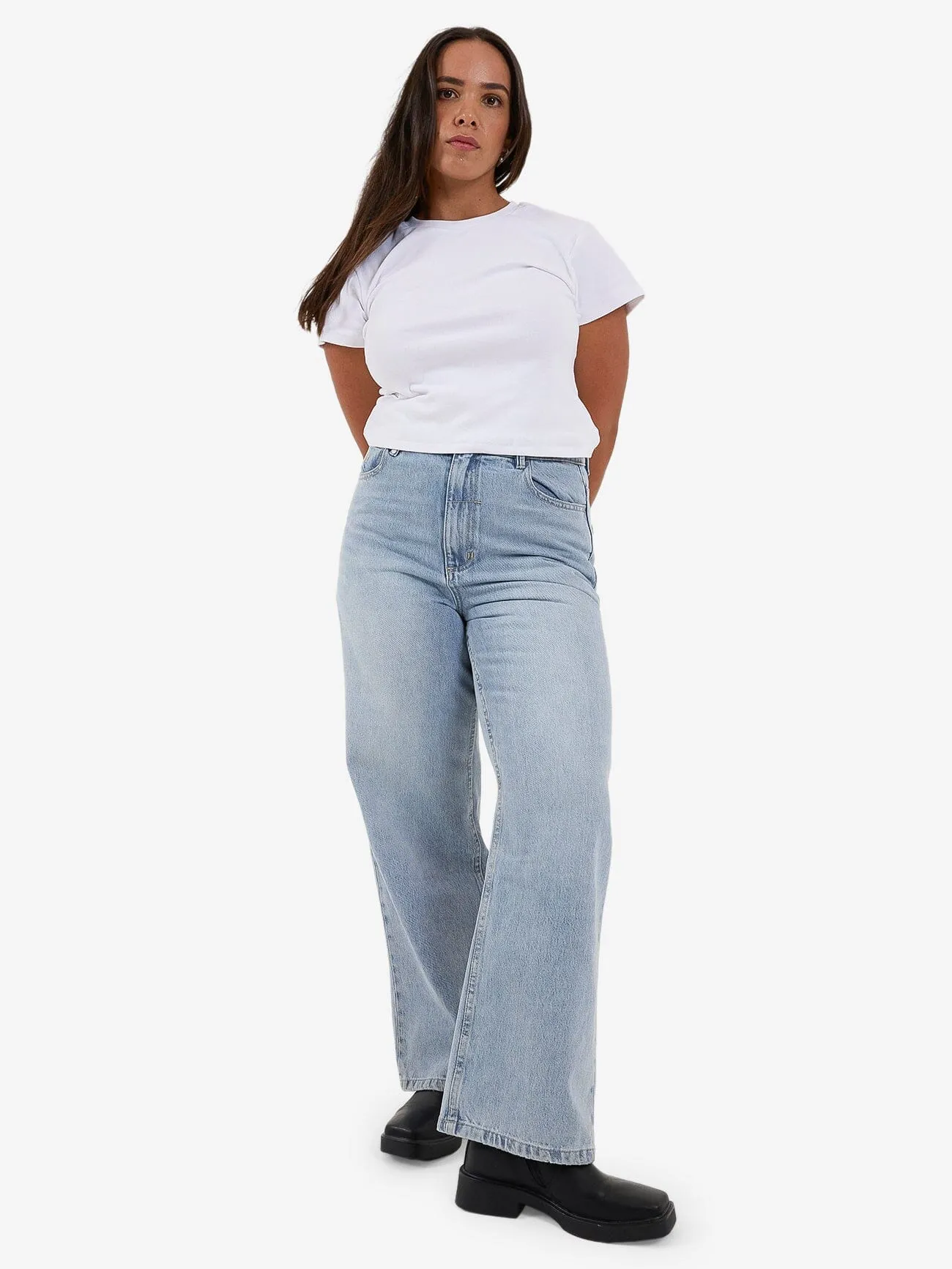 Holly High Rise Wide Jean - Endless Blue