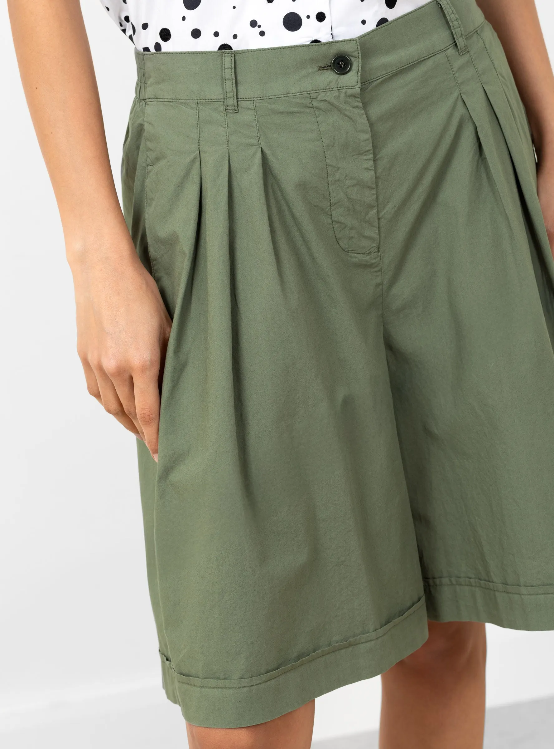 Long Walking Shorts Sage Green