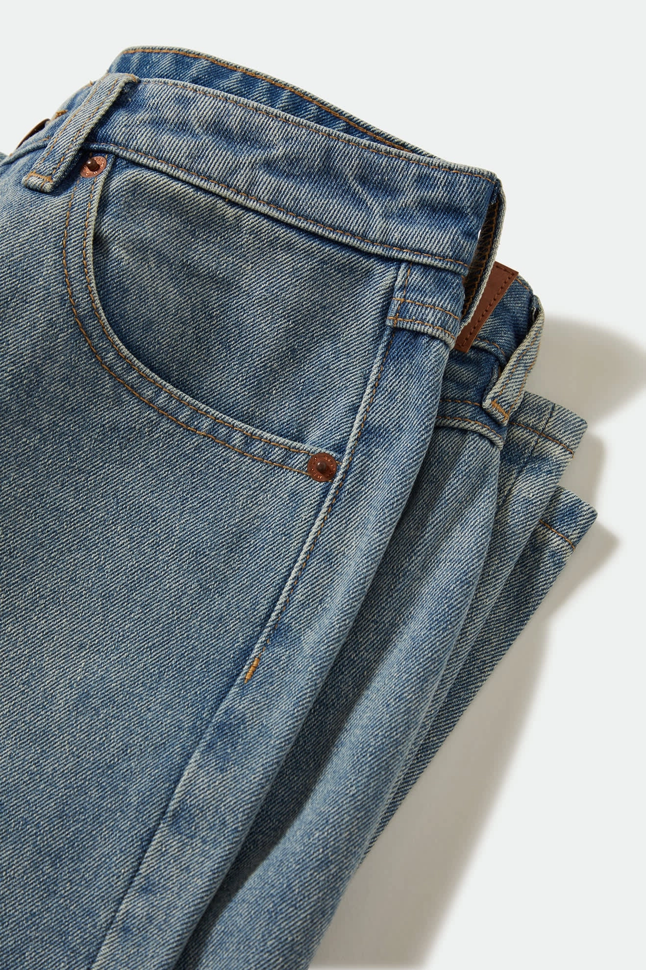 Margo Cropped 5-Pocket Pant - Light Denim