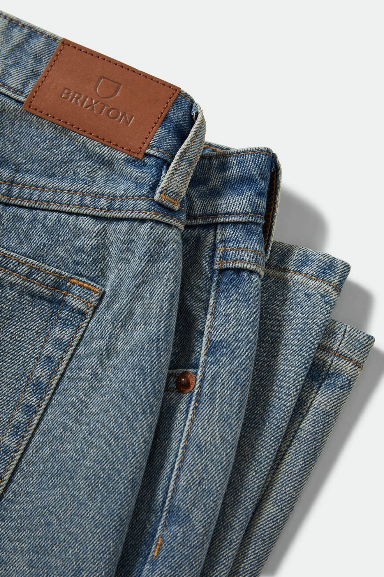 Margo Cropped 5-Pocket Pant - Light Denim