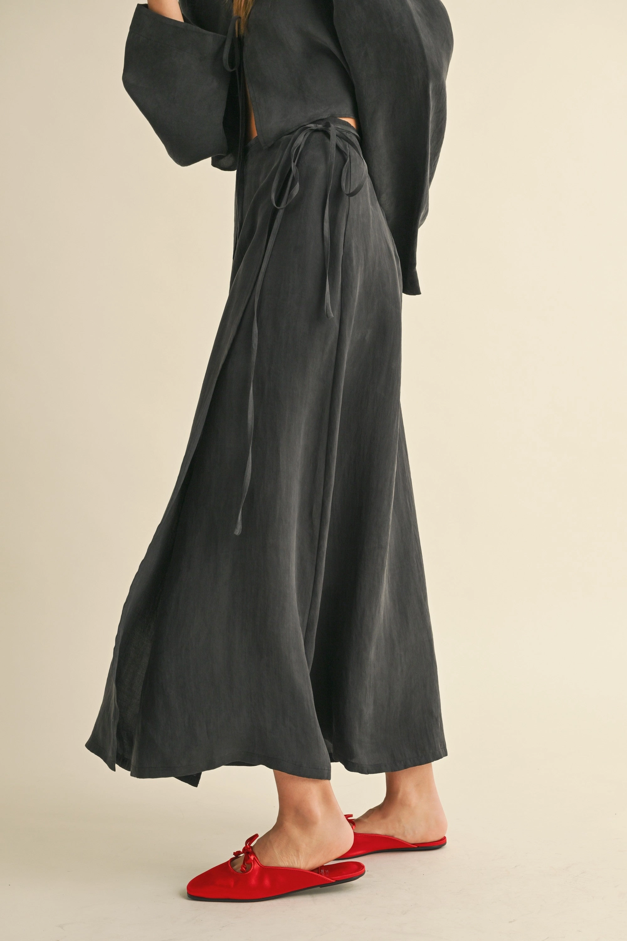 MAXI WRAP SKIRT