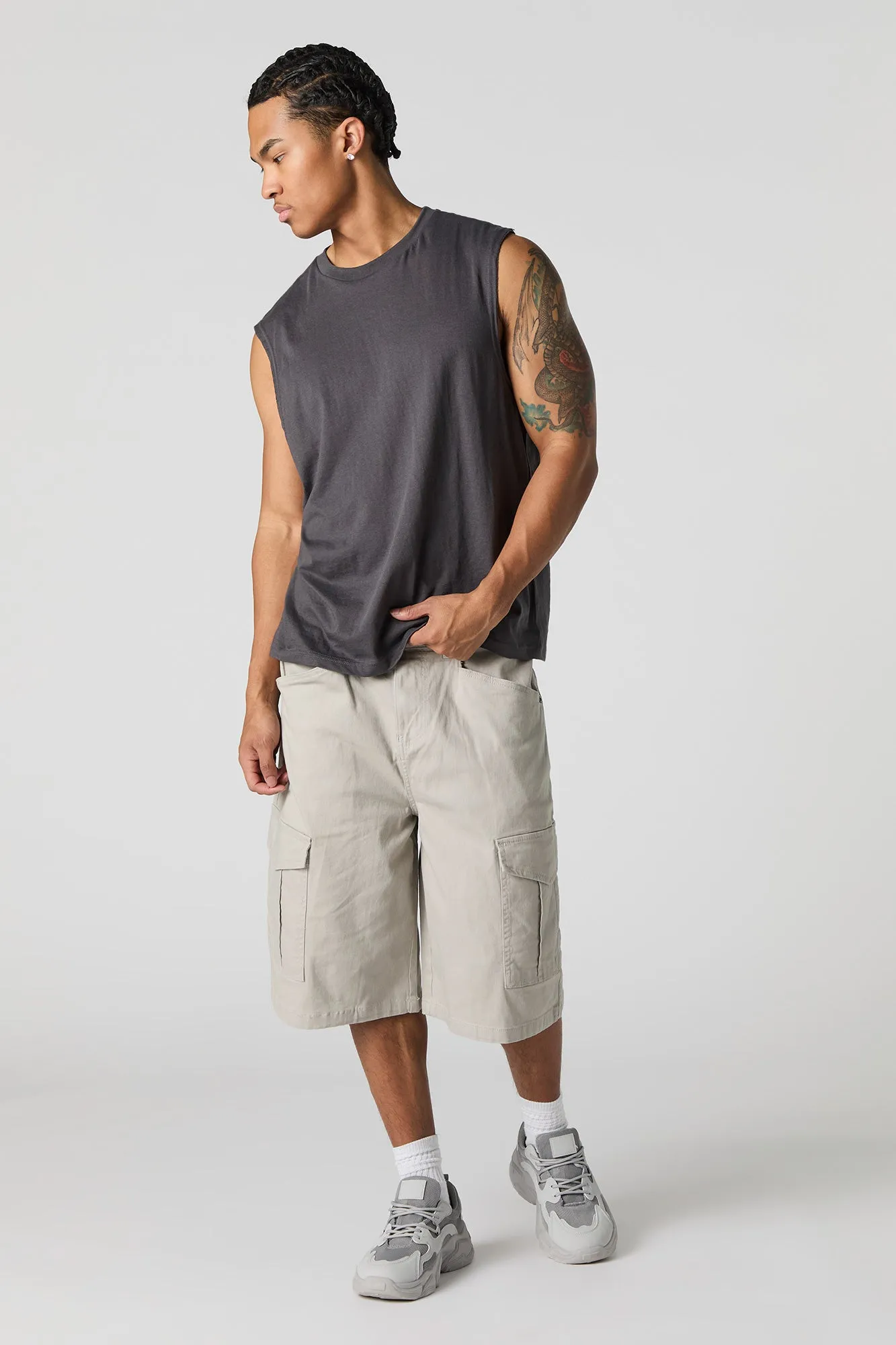 Short cargo