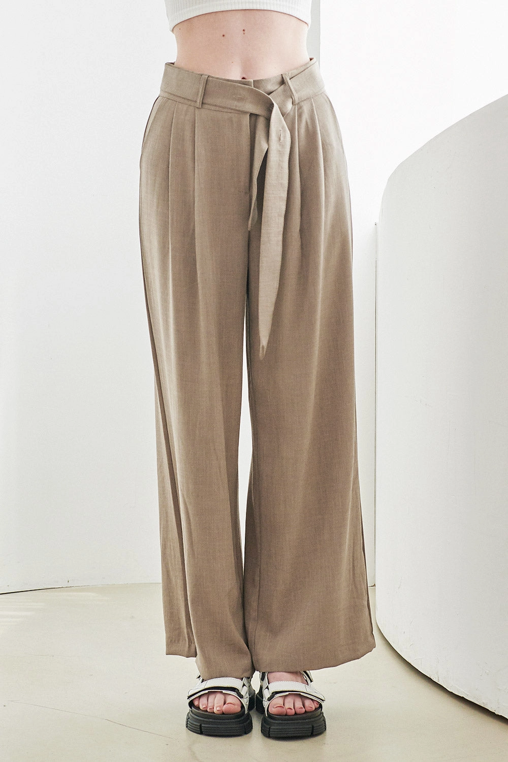 Tammy Belted Pintuck Pants