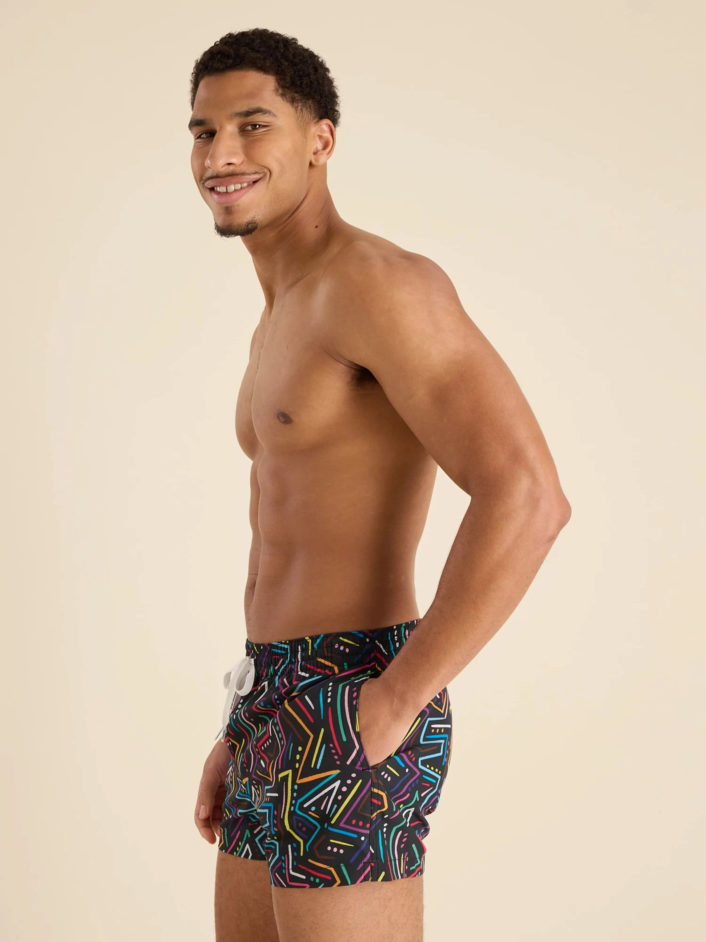 The Zig Zaggers 4" (Classic Swim Trunk)