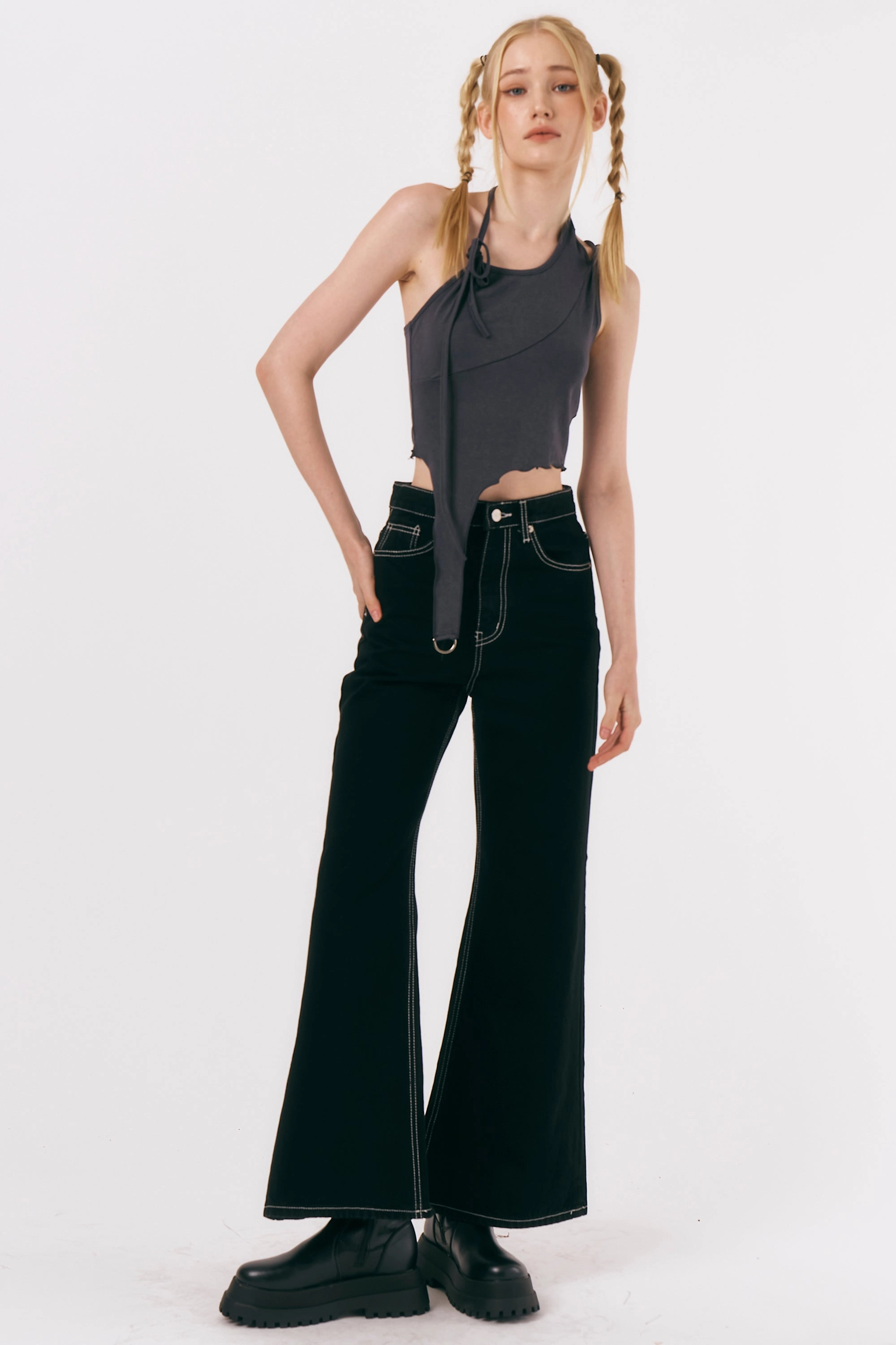 Xenia Flared Jeans